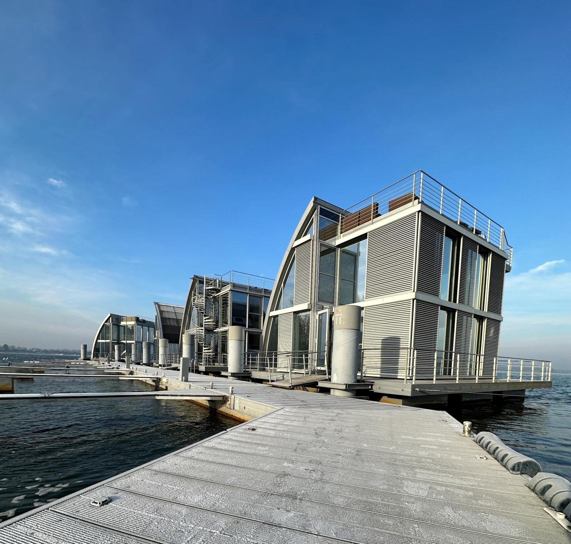Schwimmendes Ferienhaus Silent Elsterheide Eksteriør billede