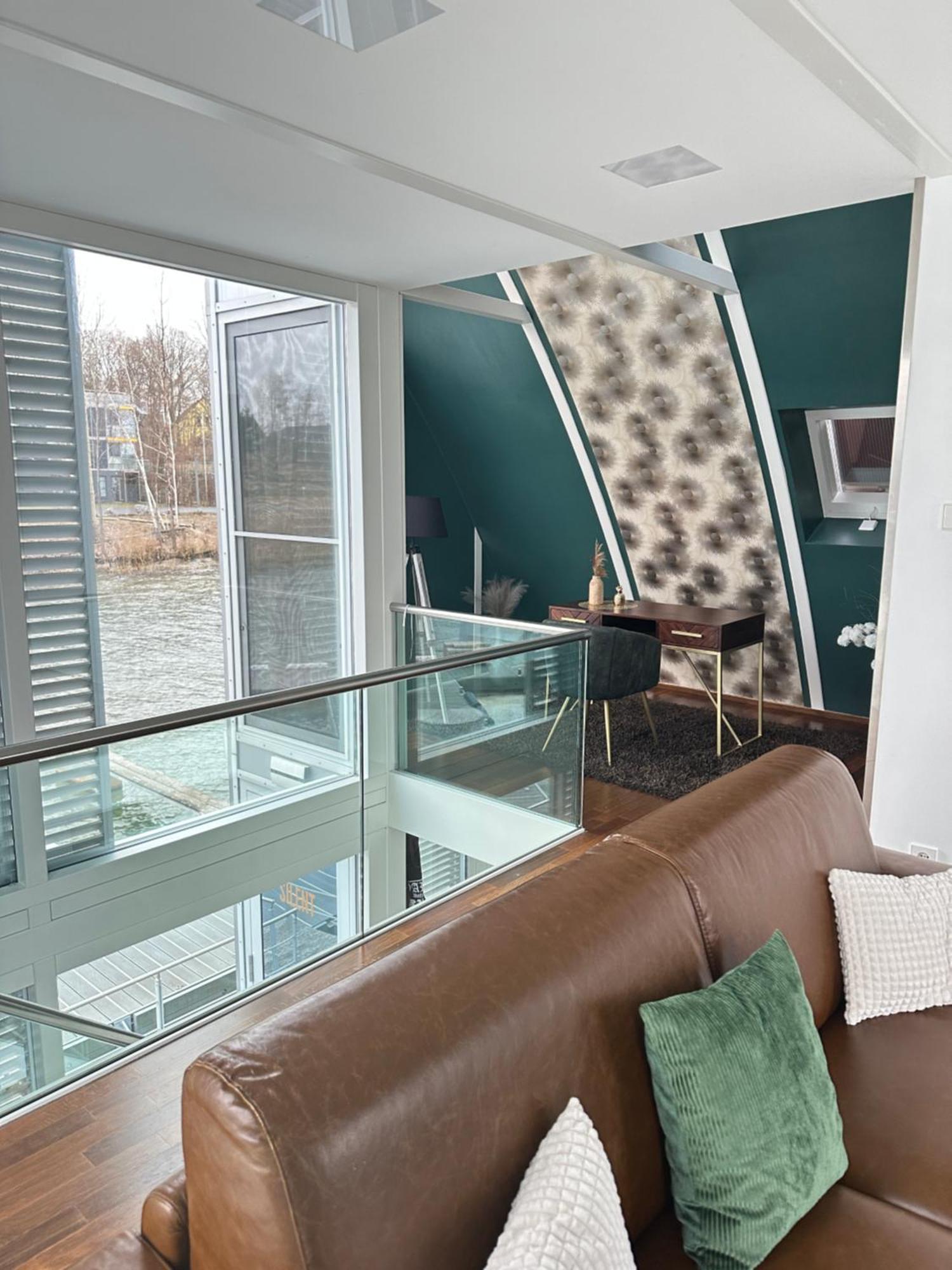 Schwimmendes Ferienhaus Silent Elsterheide Eksteriør billede